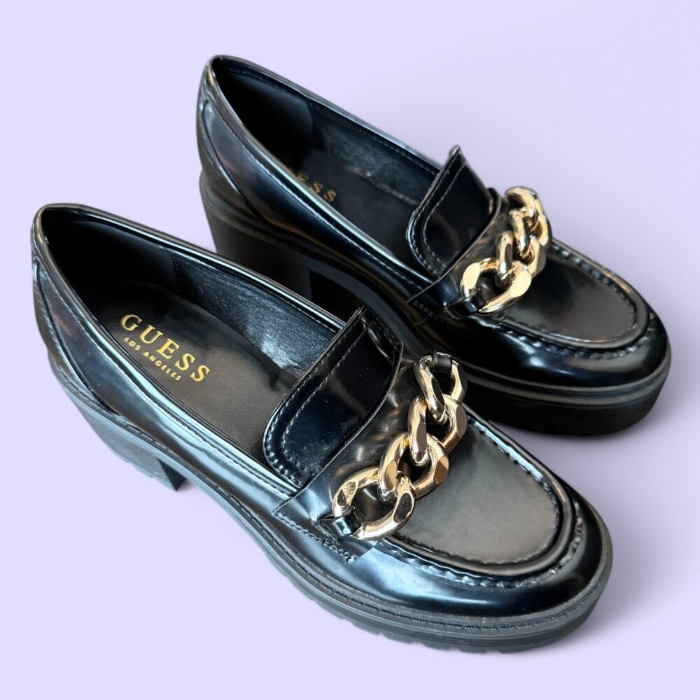 Guess Women's Kimilee Platform Loafer With Gold Chain 2.5 inch Heel